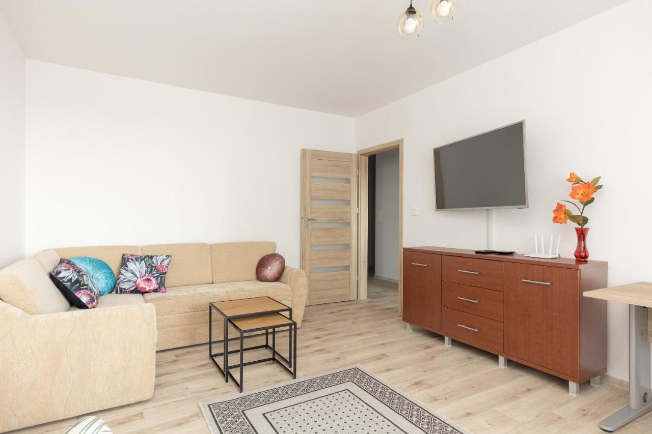 Metro Targowek Homely Apartment Warschau Exterior foto